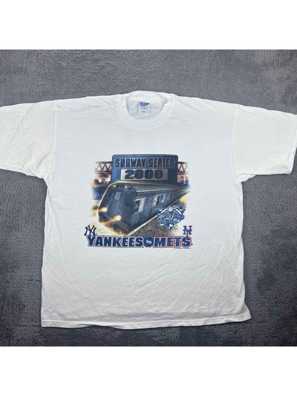 Gildan T-Shirt Mens XXL White 2000 Subway Series World Series Yankees vs Mets